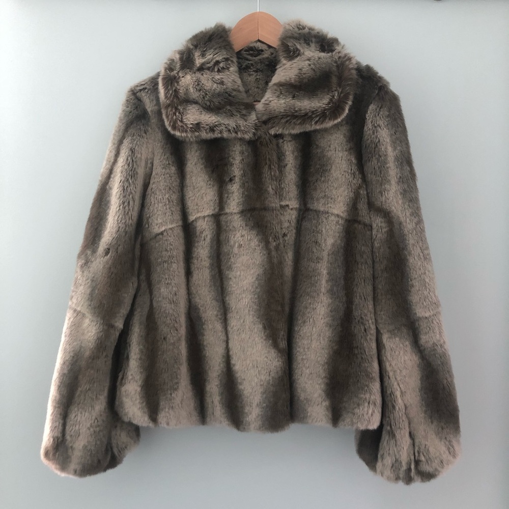 Kristen Blake Faux Chinchilla Fur Jacket, NWOT